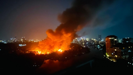 ৫ ঘণ্টা পর কড়াইল বস্তির আগুন নিয়ন্ত্রণে 