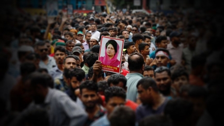 আবেদন পেলে খালেদা জিয়ার বিদেশ চিকিৎসায় ব্যবস্থা নেবে সরকার