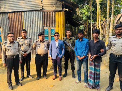 লক্ষ্মীপুর সদর উপজেলায় টাস্কফোর্স অভিযানে মাদক সেবন ও বিক্রি  অপরাধে ৩জনকে মামলা