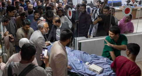 কোনো আশার কথা বলতে পারছি না, বাকিটা আল্লাহর ইচ্ছা - ডা. জাহিদ 