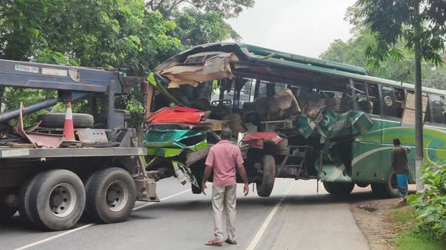 গত নভেম্বর মাসে সারা দেশে সড়ক দুর্ঘটনায় নিহত ৫০৭ জন  