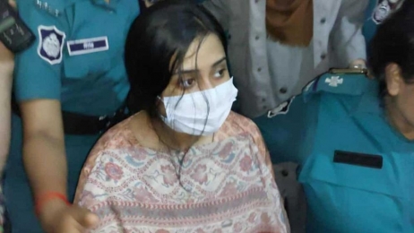 সন্ত্রাসবিরোধী মামলায় গ্রেফতার হলেন মেজর সাদিকের স্ত্রী 
