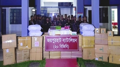 জয়পুরহাটে ৫৬ লাখ টাকার যৌন উত্তেজক সিরাপ জব্দ