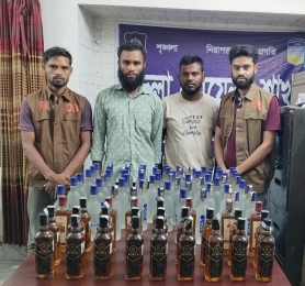 বকশীগঞ্জে ডিবির জালে দুই মাদক কারবারি, ৯০ বোতল ভারতীয় মদ উদ্ধার 