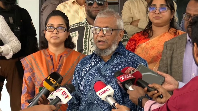 বাংলাদেশিদের জন্য খুলল মালয়েশিয়ার শ্রমবাজার, জানালেন প্রবাসীকল্যাণ মন্ত্রী