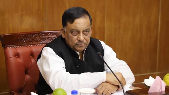 সাবেক স্বরাষ্ট্রমন্ত্রী আসাদুজ্জামান খান কামালকে ফেরত চেয়ে ভারতের কাছে বাংলাদেশের চিঠি