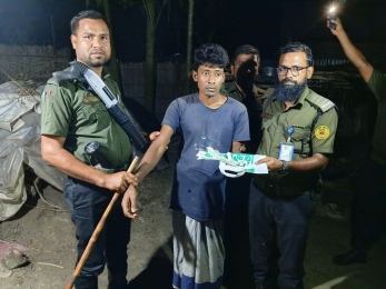 বকশীগঞ্জে মাদক সেবনরত অবস্থায় যুবক আটক, ভ্রাম্যমাণ আদালতে ৬ মাসের কারাদণ্ড