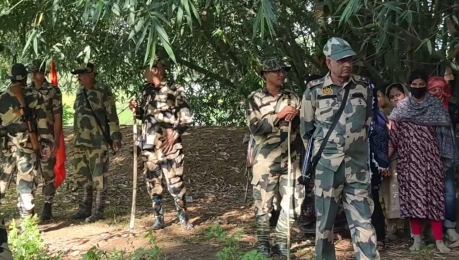 দিনাজপুর সীমান্তে ৯ নারীকে পুশ-ইনের চেষ্টা, বাধা দিল বিজিবি