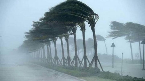 রাতের মধ্যে ৭ অঞ্চলে ঘণ্টায় ৬০ কিমি বেগে ঝড়ের পূর্বাভাস