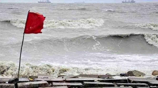 চার সমুদ্রবন্দরে ৩ নম্বর সতর্ক সংকেত বহাল, সাগর উত্তাল থাকার আশঙ্কা