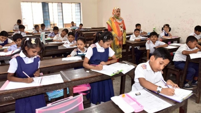 ২০২৭ থেকে প্রথম শ্রেণিতে ভর্তি পরীক্ষা নয়, লটারিতেই শিক্ষার্থী নির্বাচন
