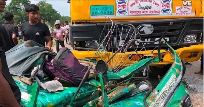 সিলেটে ট্রাক-অটোরিকশার মুখোমুখি সংঘর্ষ, নিহত ৪