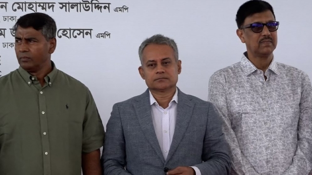দুই লেনের দুটি সার্ভিস সেতু উদ্বোধন করলেন সেতুমন্ত্রী