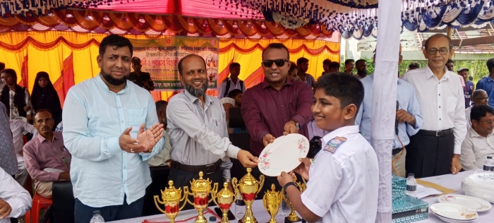 ফরিদপুরের ভাঙ্গায় গ্রীষ্মকালীন ক্রীড়া প্রতিযোগিতার সমাপনী ও পুরস্কার বিতরণ 