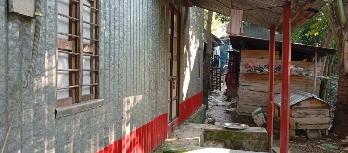 ফরিদপুরে হত্যা মামলার আসামির ঘরে দুর্বৃত্তের আগুন দেওয়ার চেষ্টা