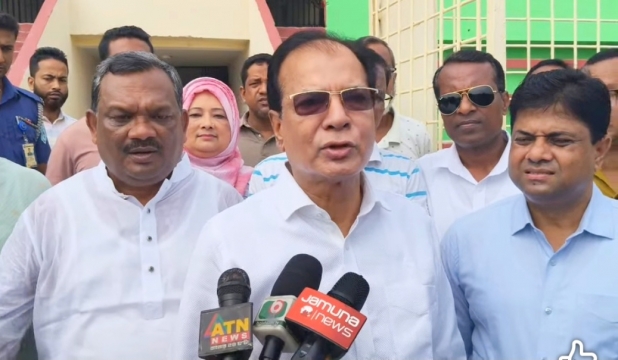 জাতীয় ও আন্তর্জাতিক পর্যায়ে খেলোয়াড় তৈরির লক্ষ্য সরকারের: ত্রাণমন্ত্রী দুলু