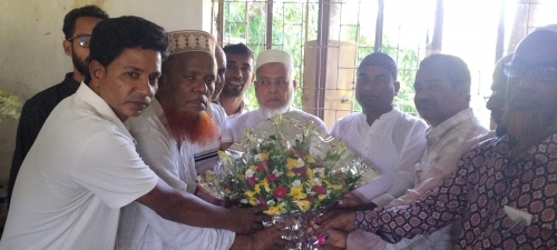 সিরাজগঞ্জে কাদাই যমুনা সেতু দাখিল মাদ্রাসার এডহক কমিটির পরিচিতি সভা অনুষ্ঠিত